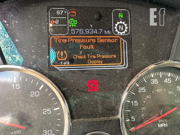 2019-kenworth-t680-image-22