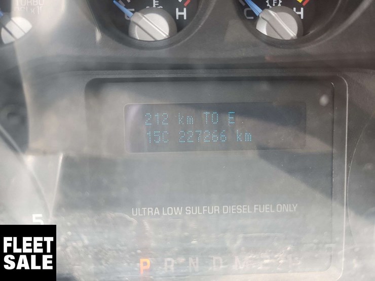 2016-ford-f550-image-14