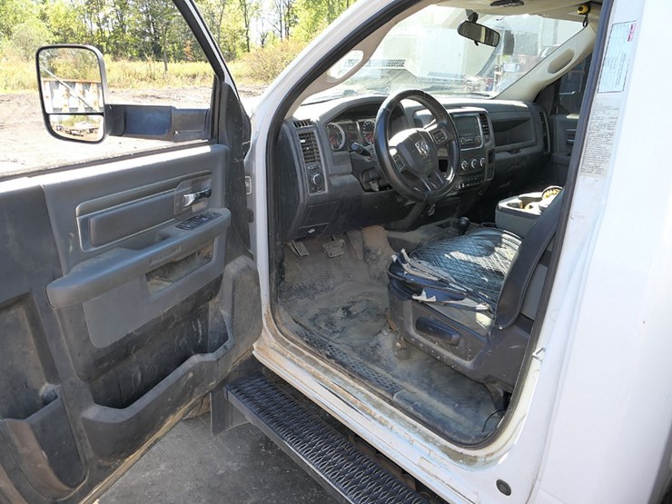 2013-dodge-ram-5500-service-truck,-sn:3c7wrnbl3dg528446,-cummins-diesel-(de-image-35