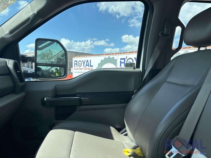 2017-ford-f250-image-12