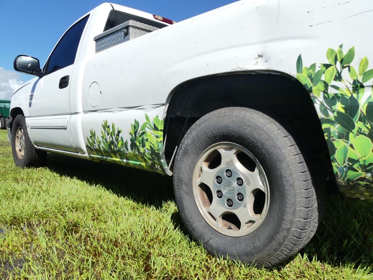2003-chevrolet-silverado-image-7