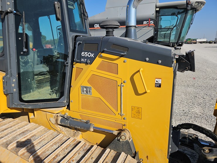2017-deere-650k-xlt-image-7