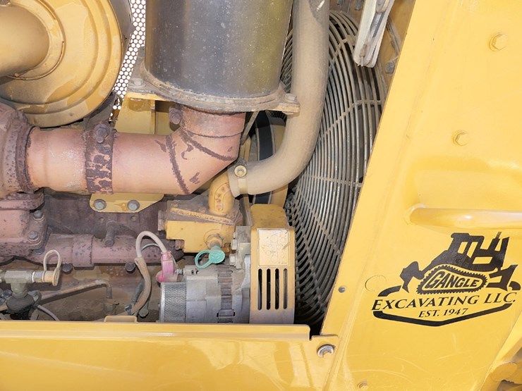 2004-caterpillar-d5n-image-27