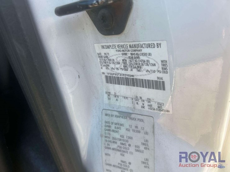 2012-ford-f550-image-5