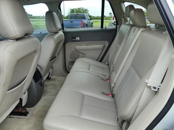 2009-ford-edge-image-8