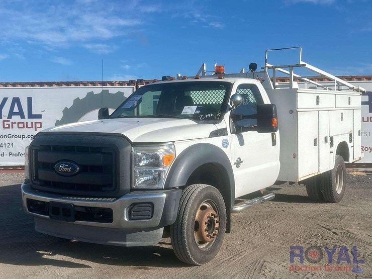 2012-ford-f550-image-1
