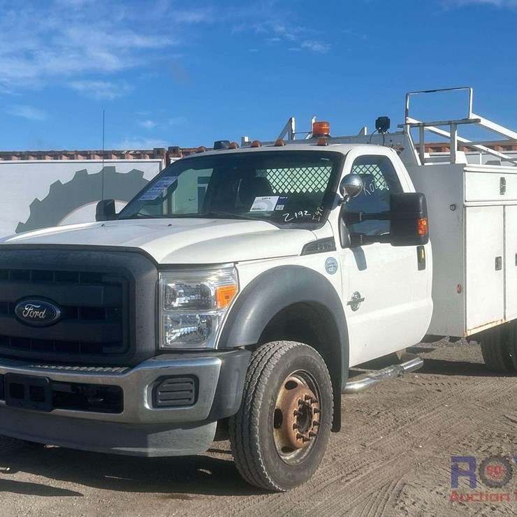 2012 FORD F550