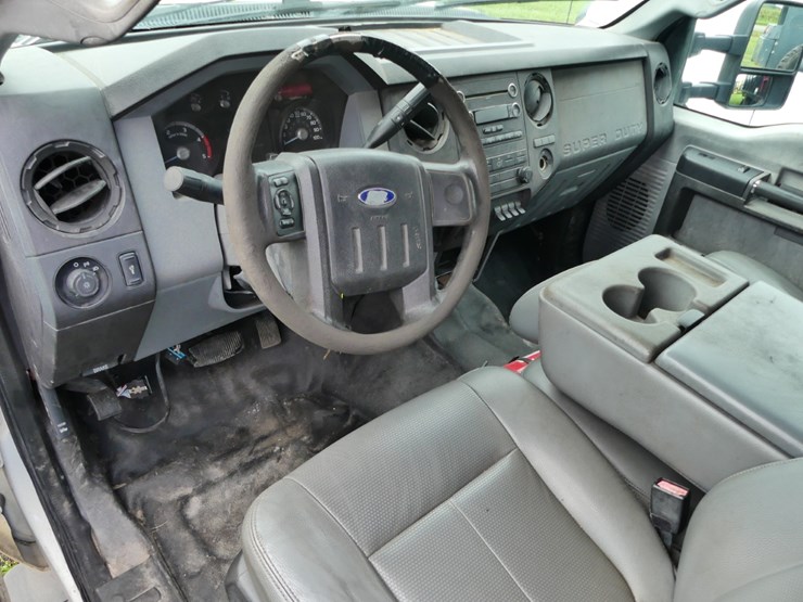 2012-ford-f350-xl-image-12