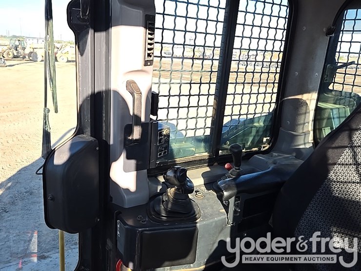 2019-komatsu-d65pxi-18-image-56