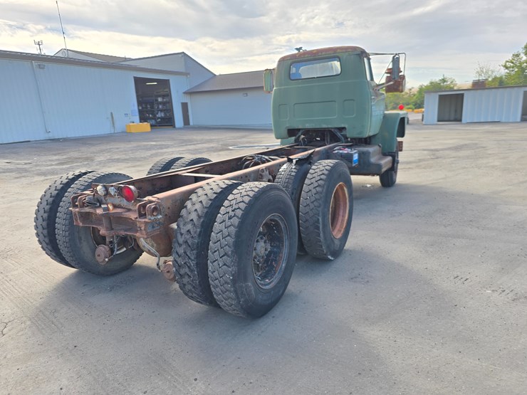 dodge-800-image-17