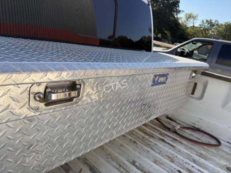 2022-ford-f450-image-17