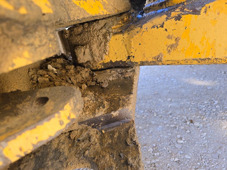 caterpillar-988b-image-56
