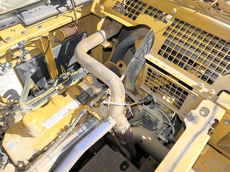2013-caterpillar-336e-image-31