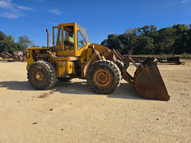 caterpillar-966b-image-32
