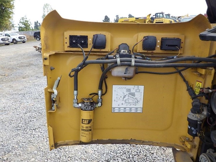 caterpillar-299c-image-26