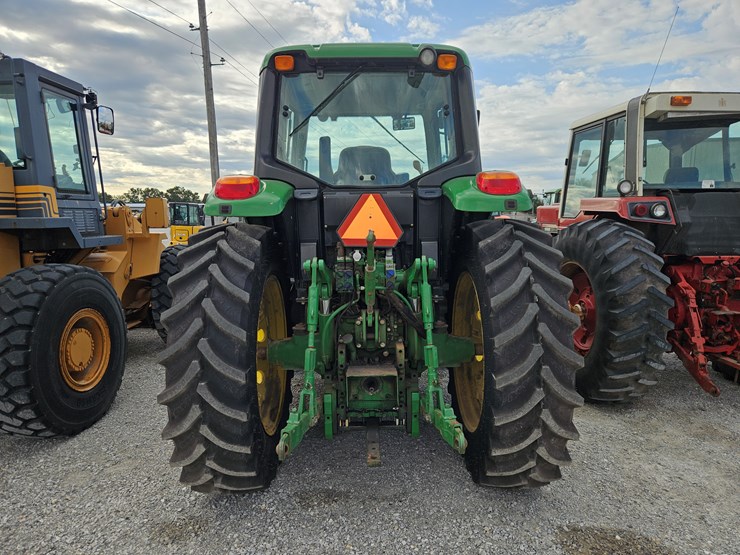 2014-john-deere-6150m-image-15