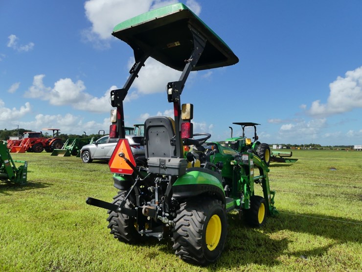 john-deere-1025r-image-3