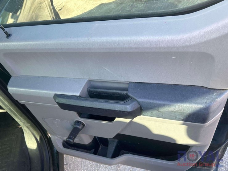 2016-ford-f150-image-23