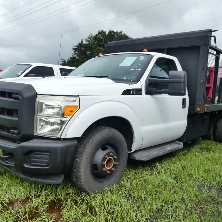 2012 FORD F350