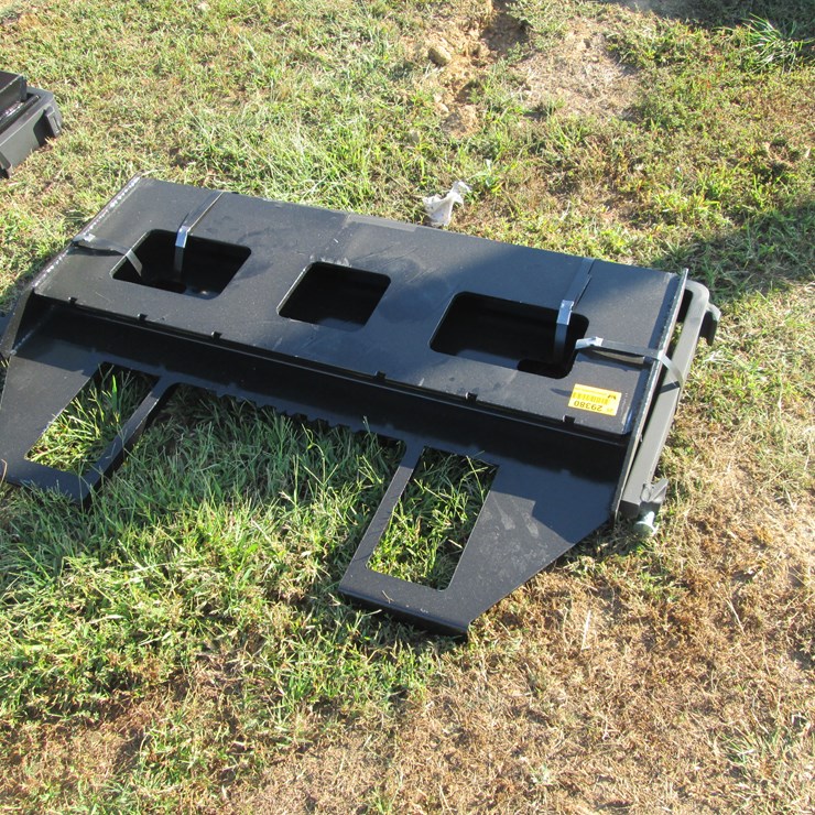 #2088 • 42" Skid Steer Forks w/ Frame Inv# 29380
