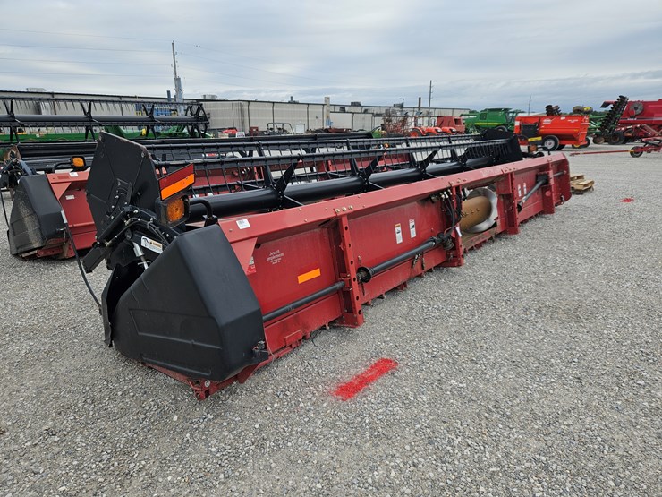 2005-case-ih-1020-image-5