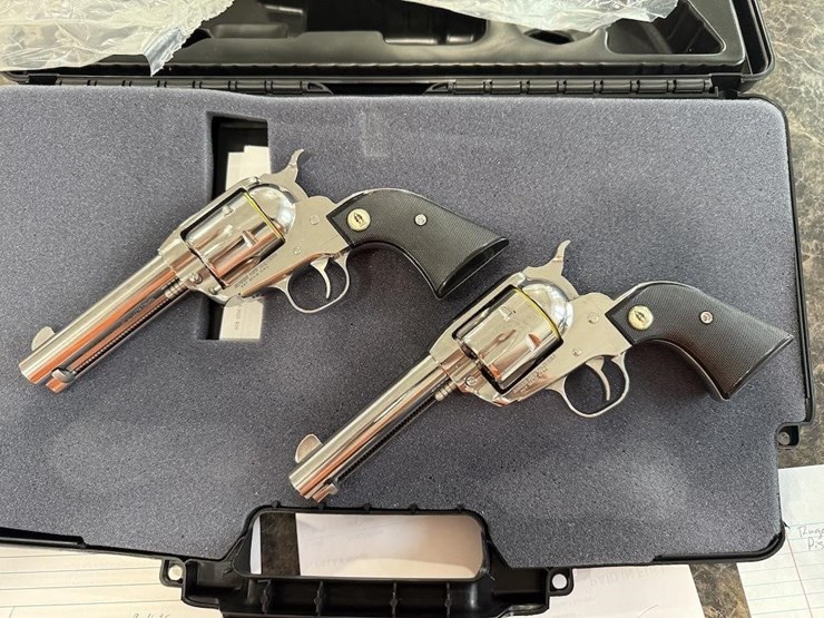(2)-ruger-new-vaquero-357-mag-cal-pistols-image-5