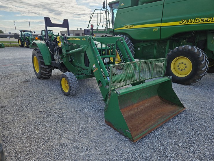 2007-john-deere-6220l-image-22