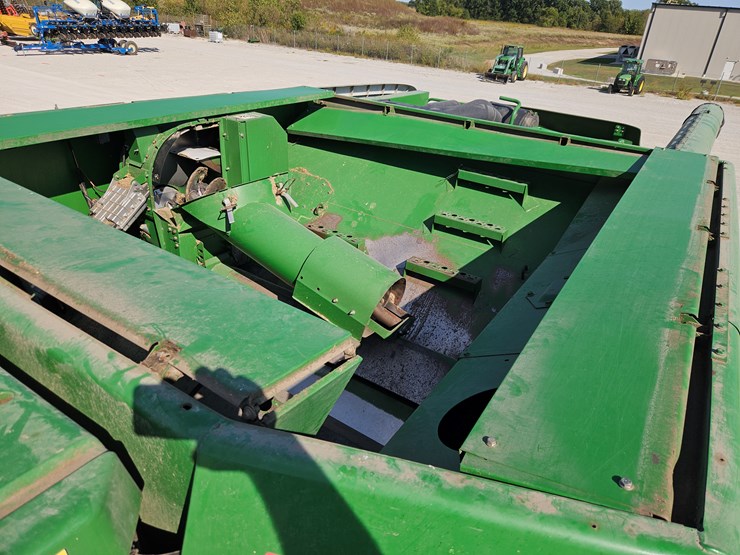 2004-john-deere-9660-sts-image-13