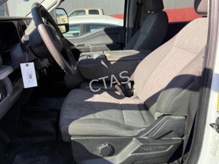 2023-ford-f350-image-26