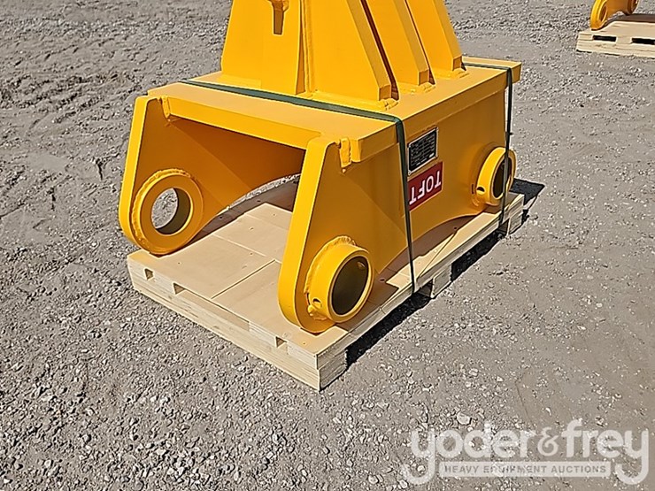 2025-caterpillar-336-image-9