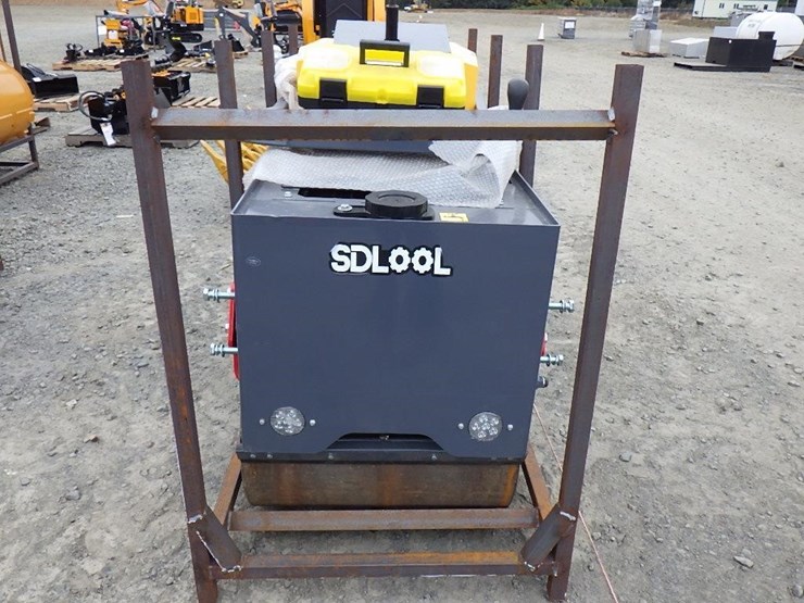 2025-sdlool-sl1000-ride-on-road-roller-image-10