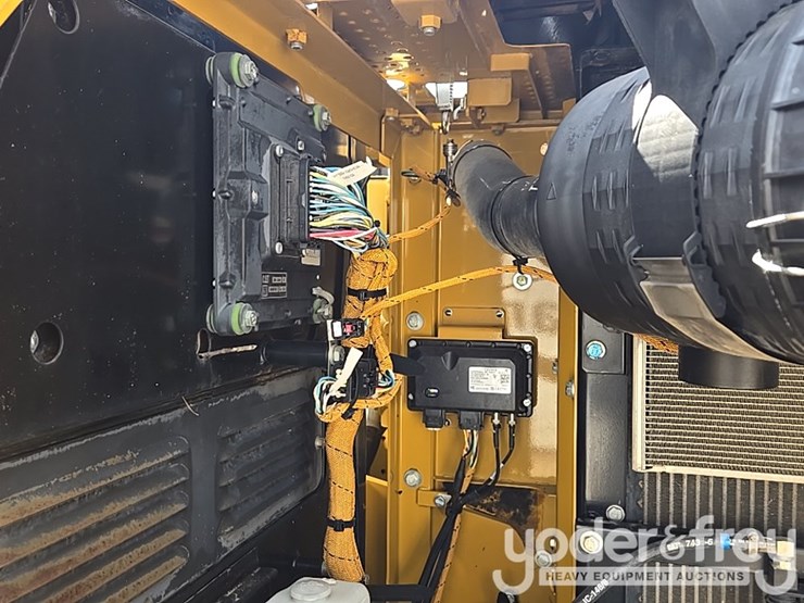 2019-caterpillar-313fl-image-44