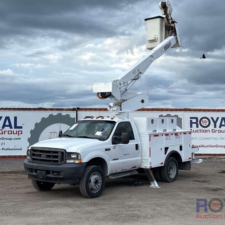 2003 FORD F550
