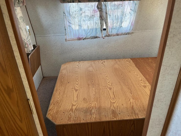 jayco-eagle-camper-image-12