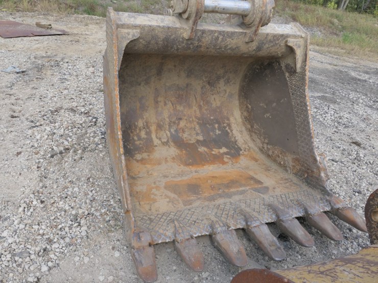60''-bucket-for-336e-image-3