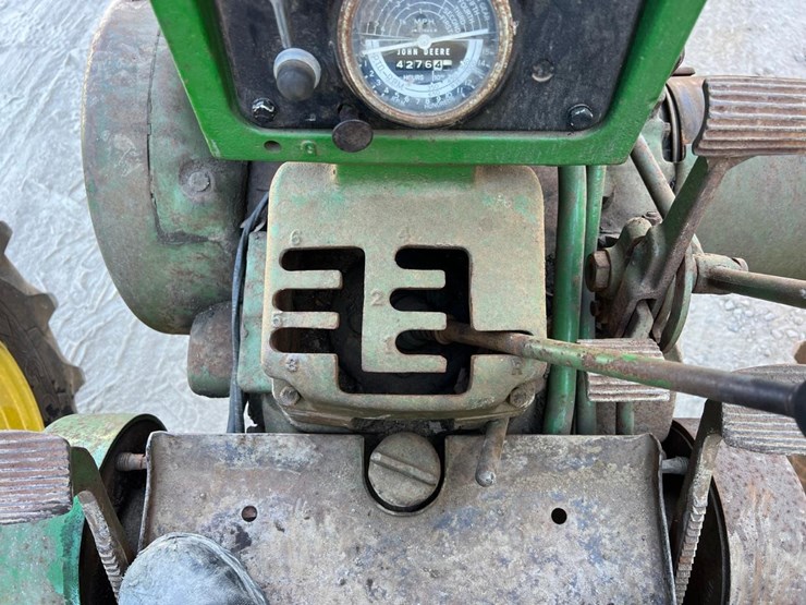 john-deere-530-image-23