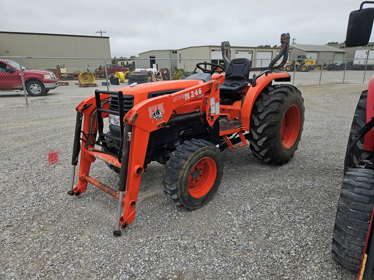 kubota-l3830-image-1