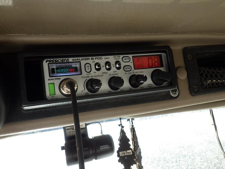 2009-international-5900i-17'-3-axle-dump-truck-image-41