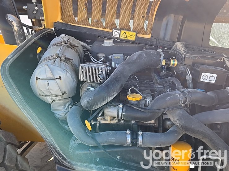 2016-jcb-510-56-image-40