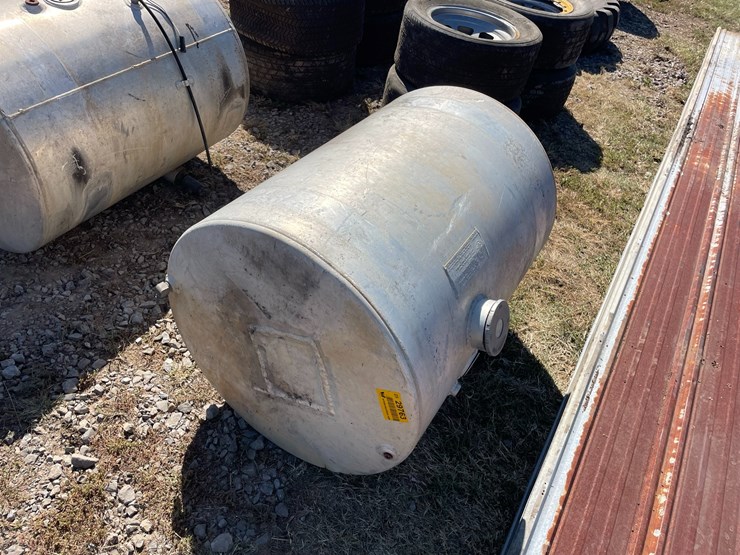 #2003-•-~80-gallon-aluminum-fuel-tank-inv#-29763-image-1