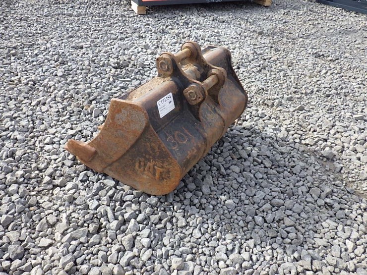 caterpillar-24-image-4