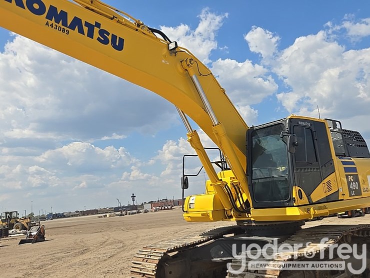 2022-komatsu-pc490-lc-11-image-15