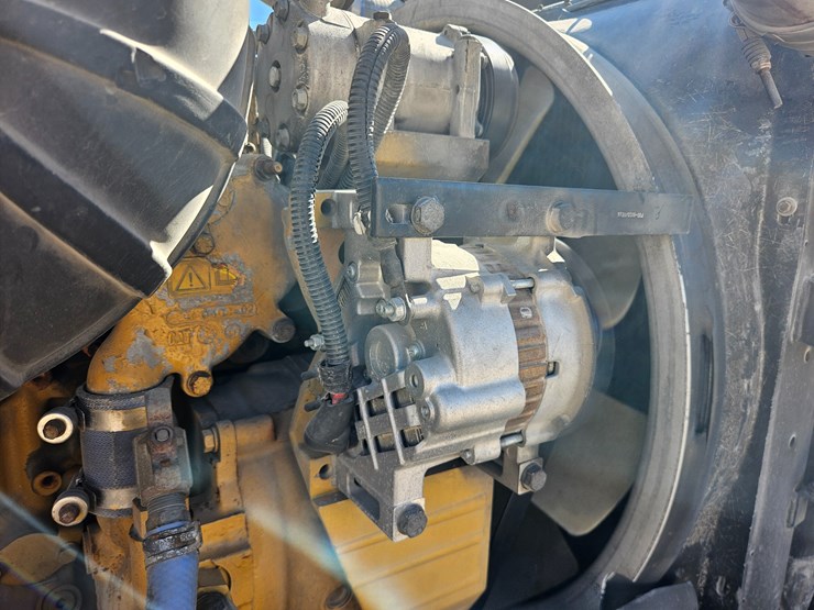 2007-peterbilt-379-image-39