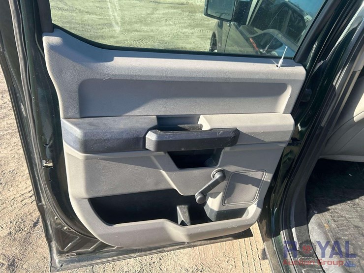 2016-ford-f150-image-19