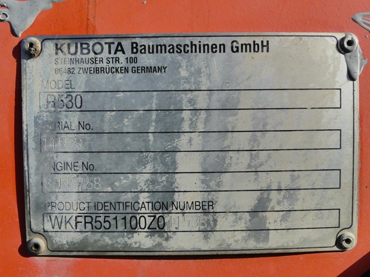 2019-kubota-r530-image-16