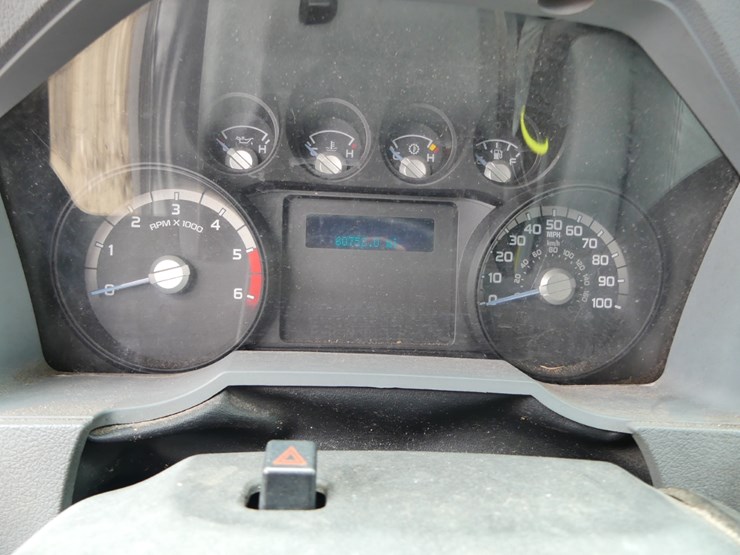 2015-ford-f450-image-15