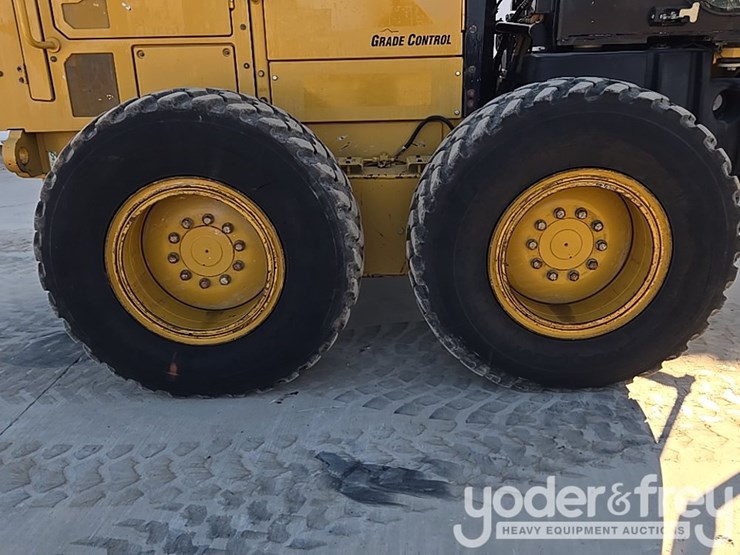 2016-caterpillar-140m3-image-52