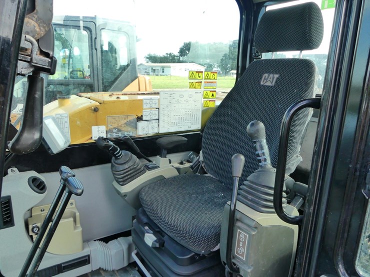 caterpillar-308e2-cr-image-12