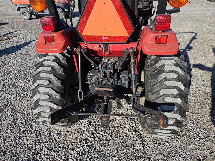 2005-case-ih-dx24-image-16