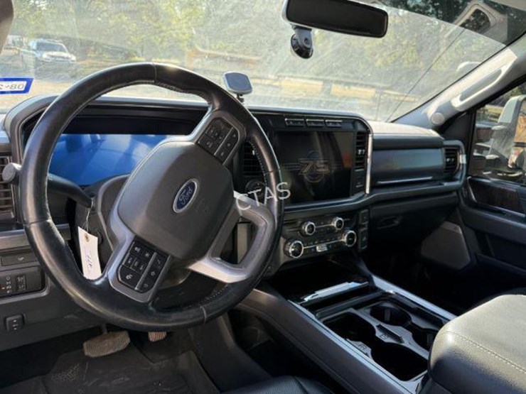 2023-ford-f450-image-23